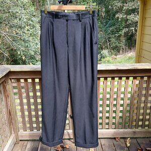 Trade In Motion Vintage Black Pleated Wide Legged Cuffed Trousers Sz 30 x 30